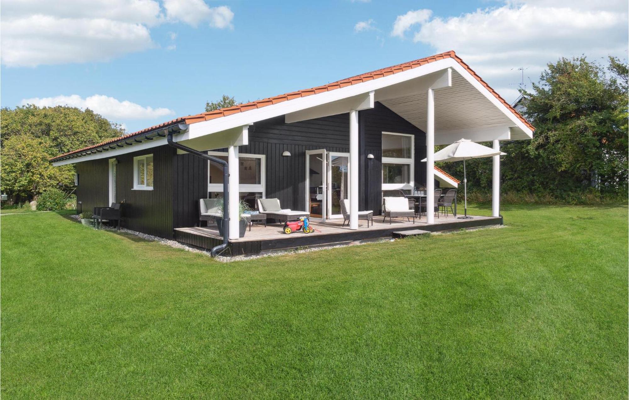 Amazing Home In Askeby With Sauna Esterno foto