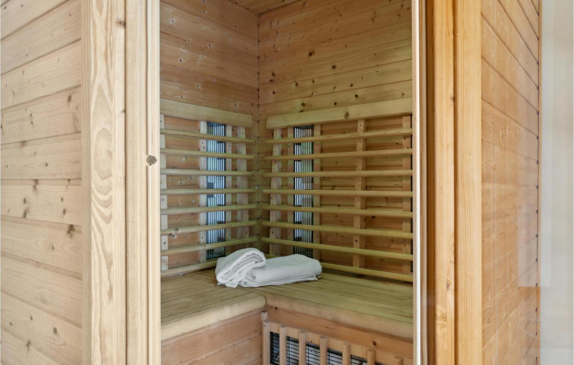 Amazing Home In Askeby With Sauna Esterno foto